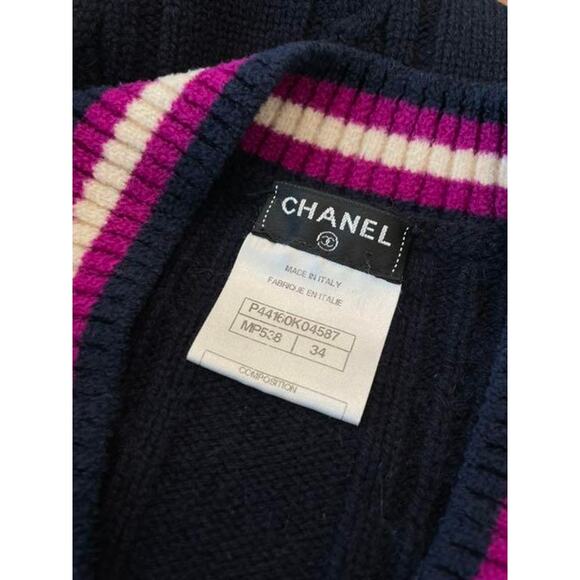 Authentic CHANEL Cashmere Logo Embroidered Preppy Cable Knit Jumper Pullover Top - Picture 7 of 9
